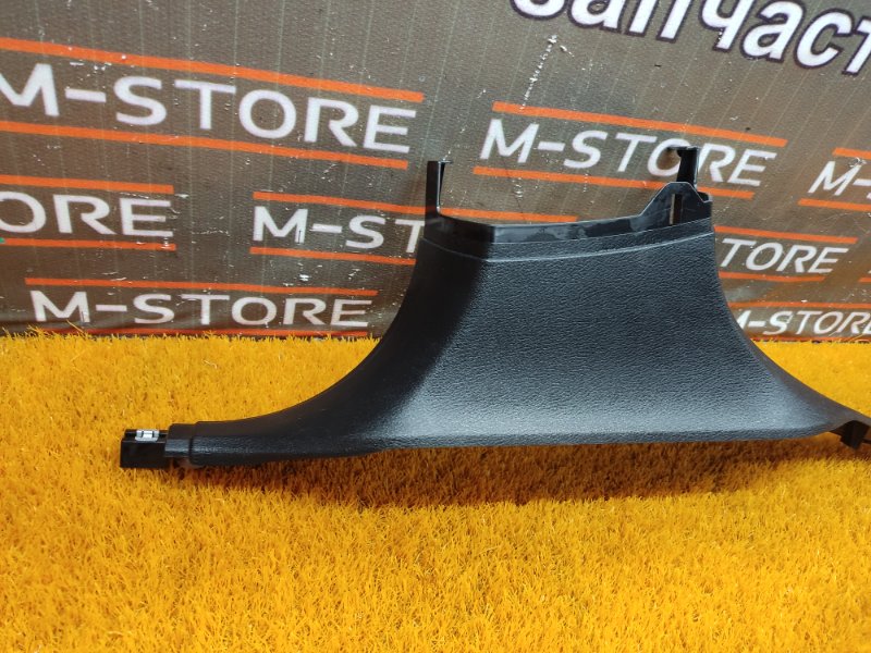 Накладка на порог салона, 350 рублей, Красноярск