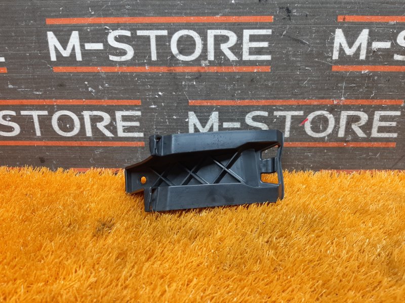 крепление бампера, 1220 рублей, Красноярск