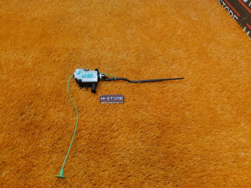 Замок лючка бензобака, 670 рублей, Красноярск