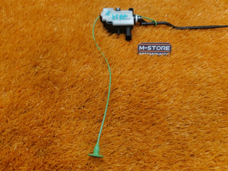 Замок лючка бензобака, 670 рублей, Красноярск