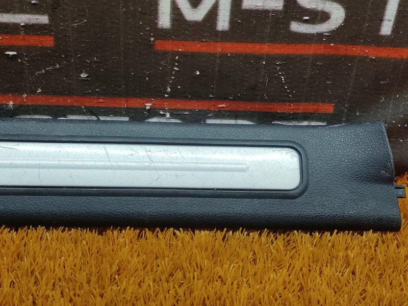 Накладка на порог салона, 410 рублей, Красноярск