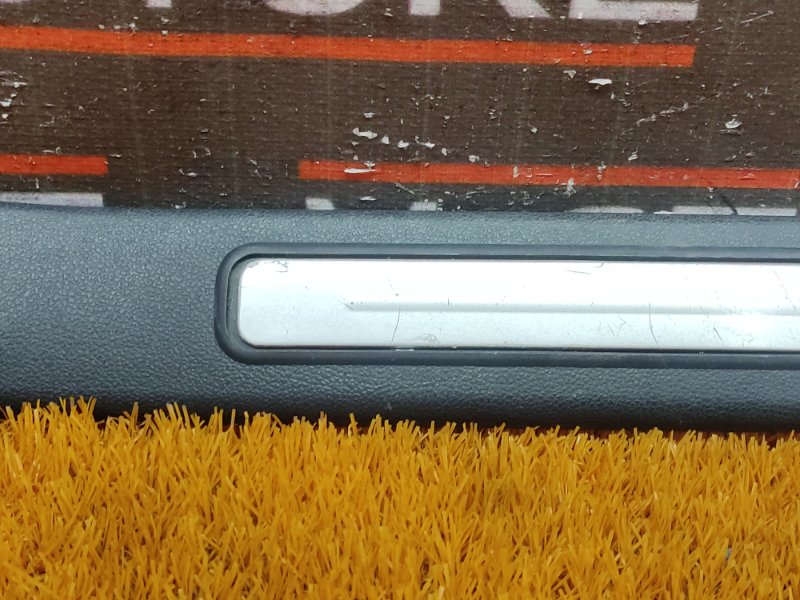 Накладка на порог салона, 410 рублей, Красноярск