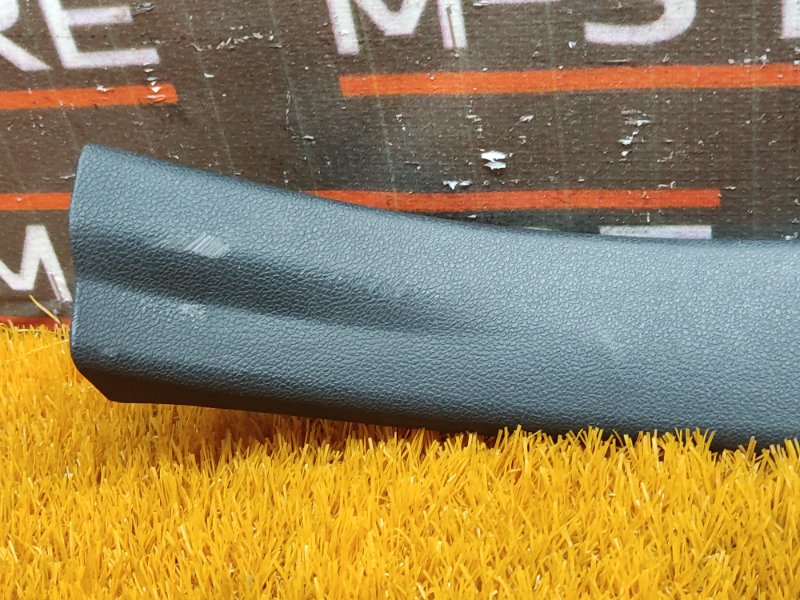 Накладка на порог салона, 410 рублей, Красноярск