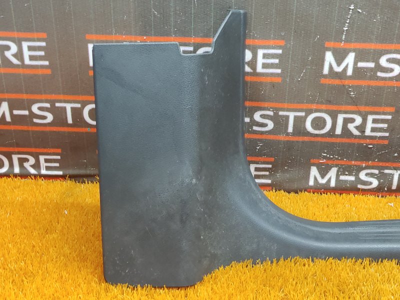 Накладка на порог салона, 670 рублей, Красноярск