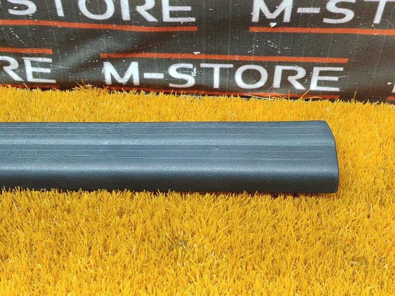 Накладка на порог салона, 670 рублей, Красноярск