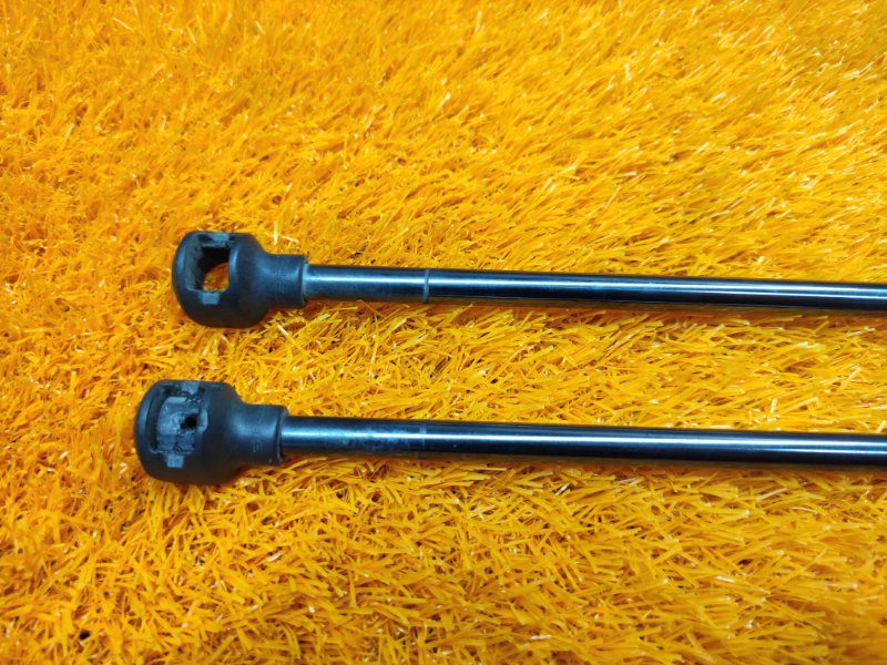 амортизатор багажника, 720 рублей, Красноярск