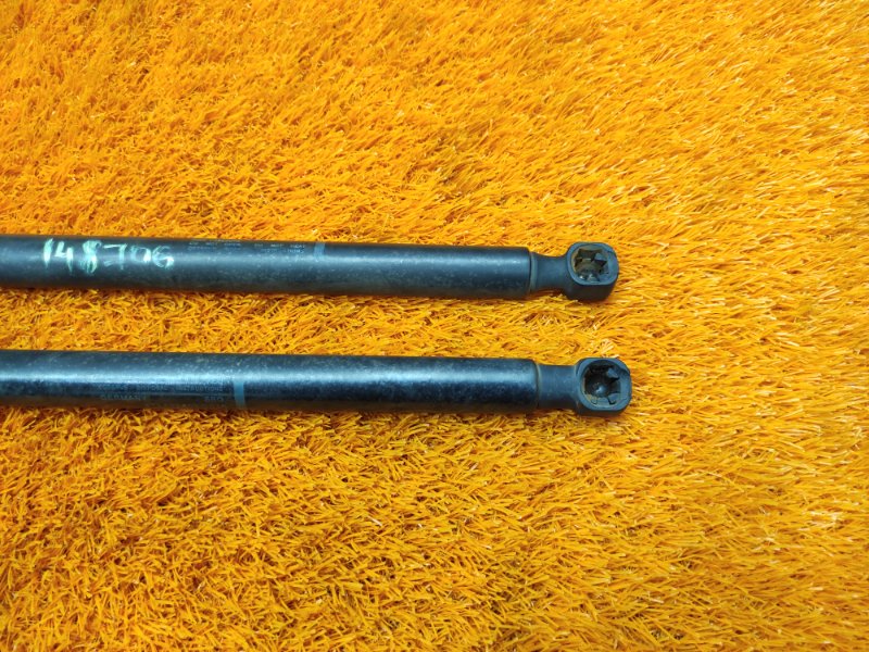 амортизатор багажника, 720 рублей, Красноярск