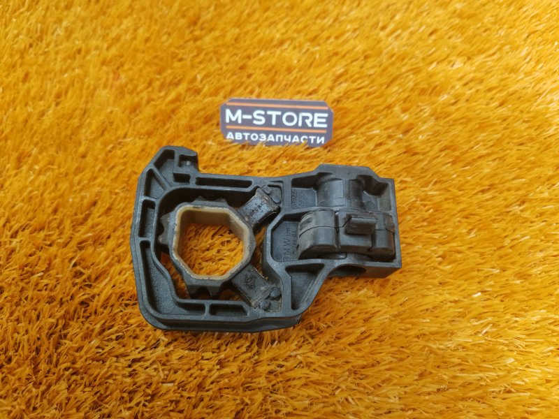 Кронштейн радиатора, 340 рублей, Красноярск