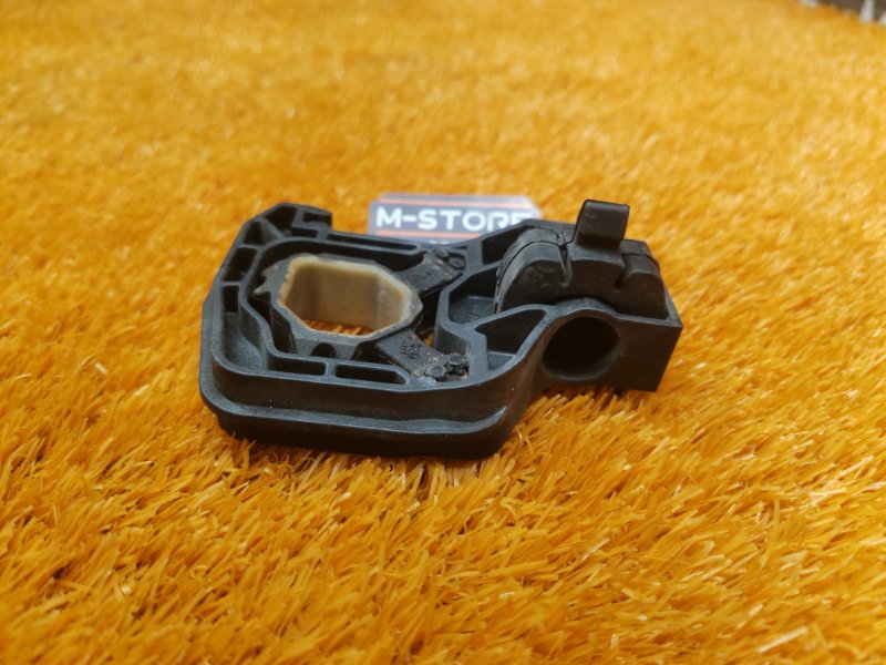 Кронштейн радиатора, 340 рублей, Красноярск