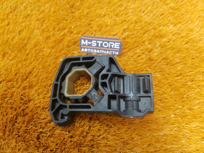 Кронштейн радиатора, 340 рублей, Красноярск