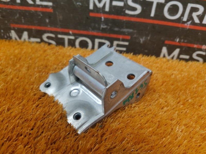 Кронштейн радиатора, 930 рублей, Красноярск