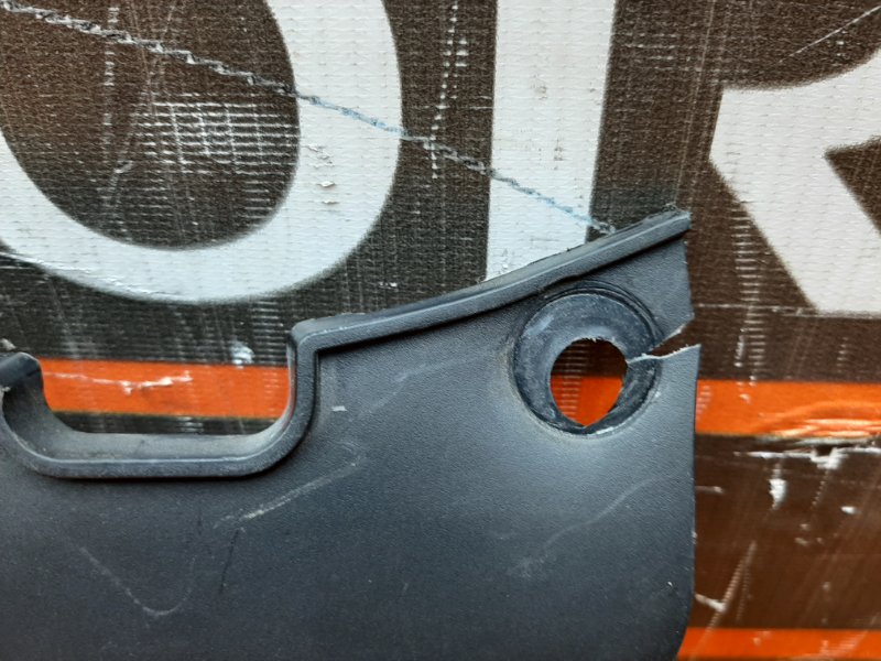 Накладка замка капота, 400 рублей, Красноярск