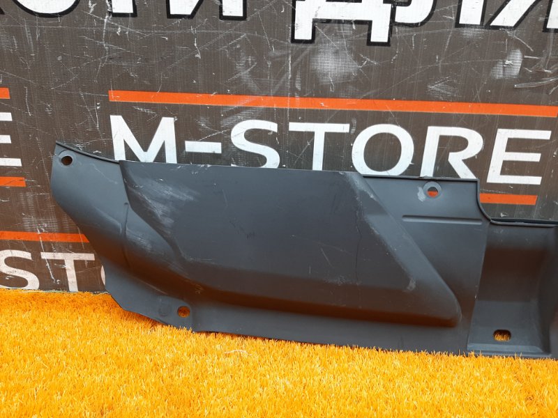 Накладка замка капота, 400 рублей, Красноярск