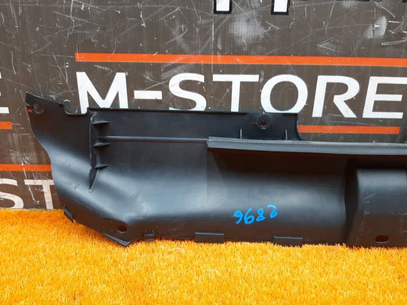 Накладка замка капота, 400 рублей, Красноярск