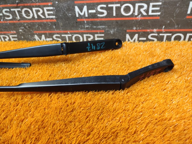 поводок стеклоочистителя, 500 рублей, Красноярск