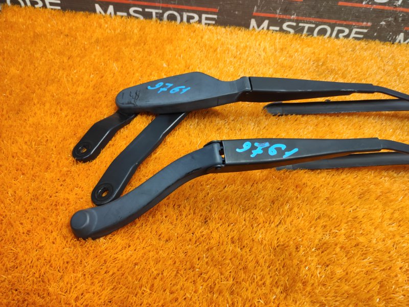 поводок стеклоочистителя, 1920 рублей, Красноярск