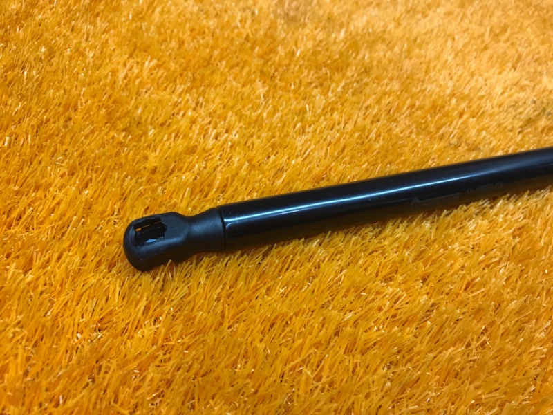 амортизатор капота, 1100 рублей, Красноярск