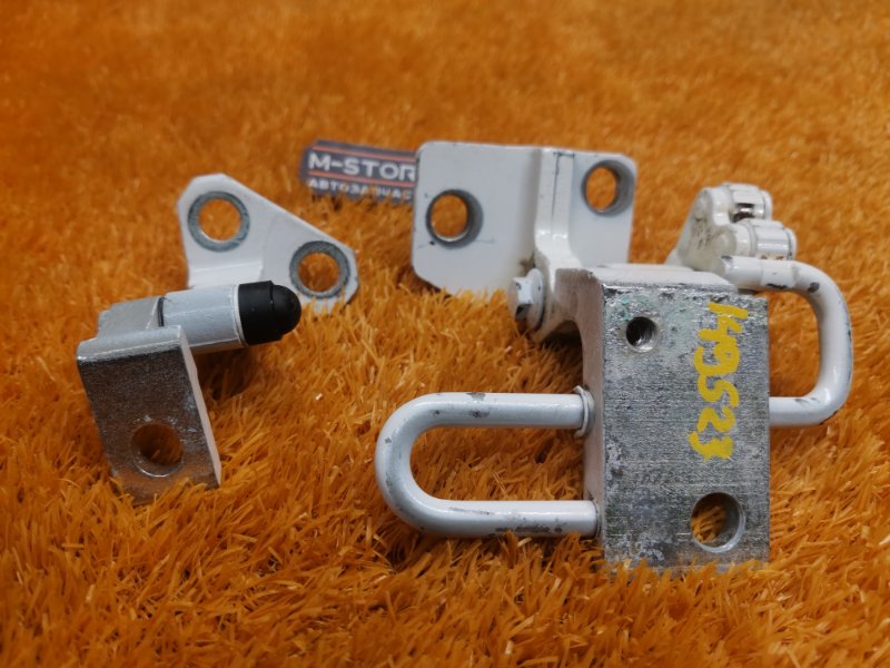 петля двери, 670 рублей, Красноярск