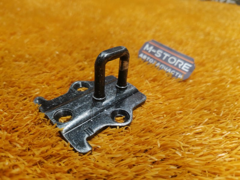 петля замка багажника, 350 рублей, Красноярск