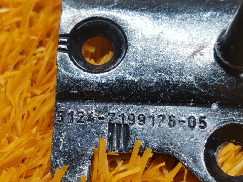 петля замка багажника, 350 рублей, Красноярск