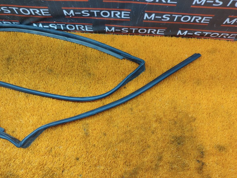 Уплотнитель капота, 630 рублей, Красноярск