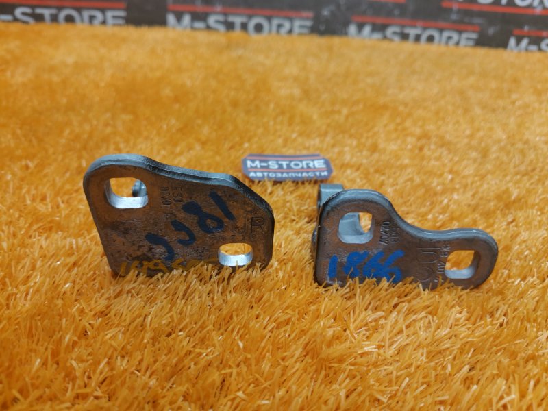 петля двери, 350 рублей, Красноярск