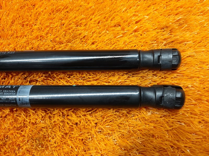 амортизатор багажника, 1300 рублей, Красноярск