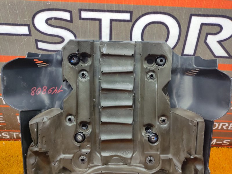 крышка двигателя, 1000 рублей, Красноярск