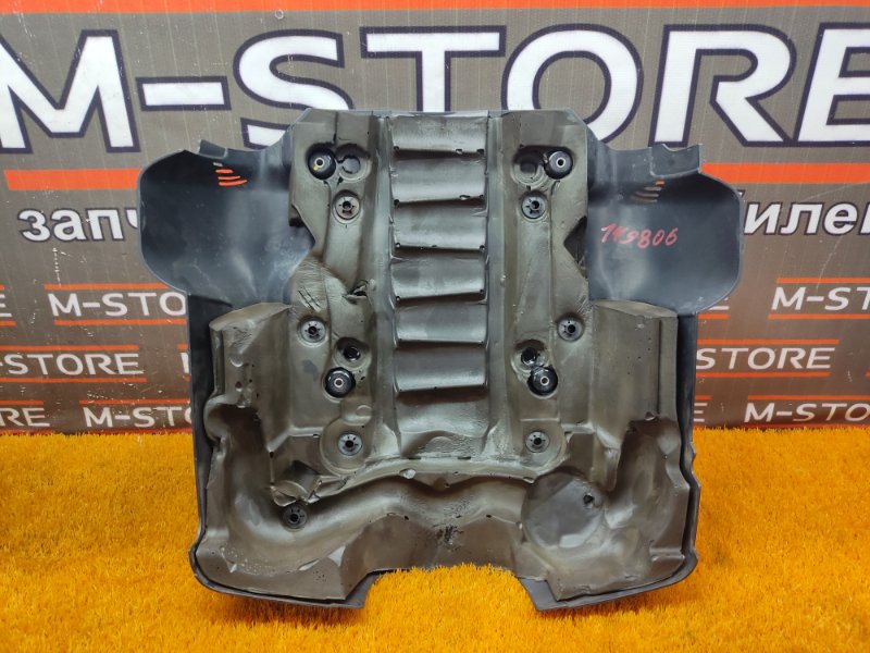 крышка двигателя, 1000 рублей, Красноярск