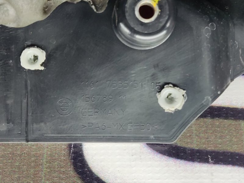 крышка двигателя, 1000 рублей, Красноярск