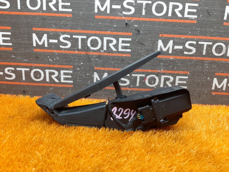 педаль газа, 1000 рублей, Красноярск