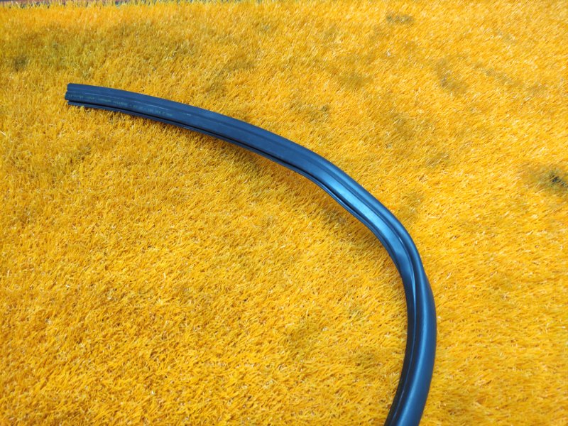 Уплотнитель капота, 630 рублей, Красноярск