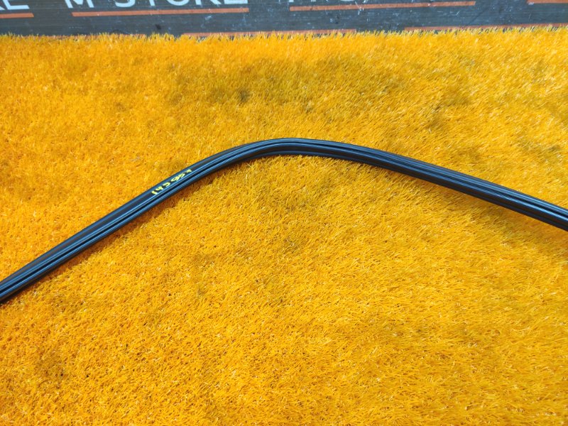 Уплотнитель капота, 630 рублей, Красноярск