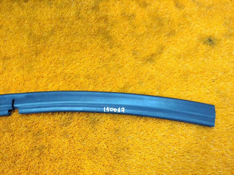 Уплотнитель капота, 510 рублей, Красноярск