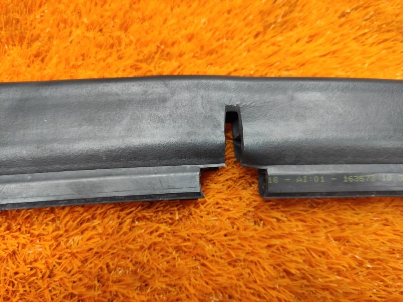 Уплотнитель капота, 510 рублей, Красноярск