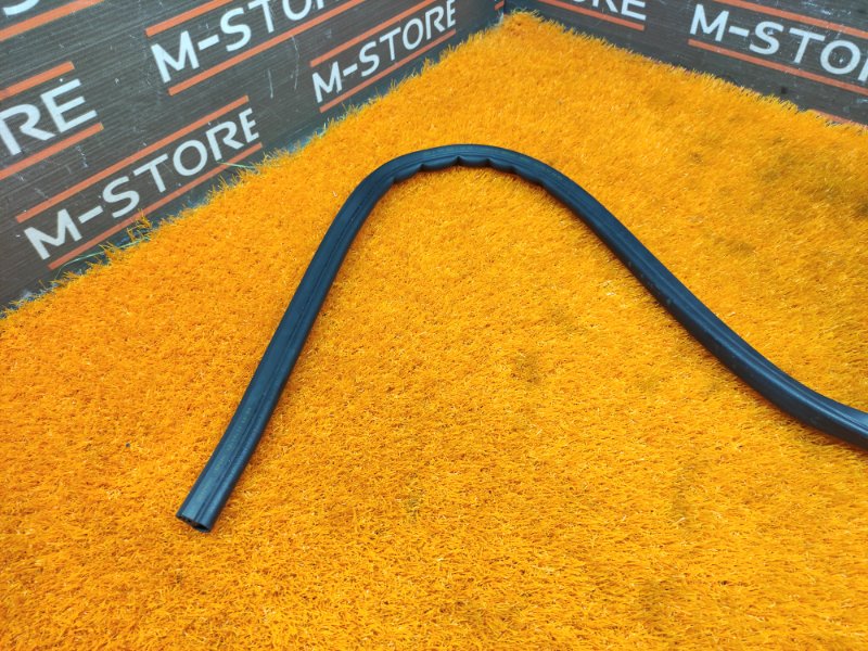 Уплотнитель капота, 630 рублей, Красноярск