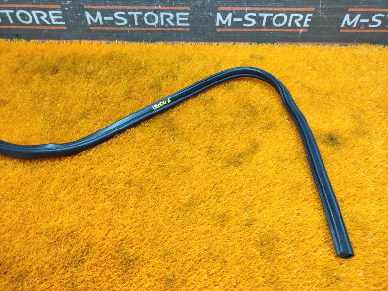 Уплотнитель капота, 630 рублей, Красноярск