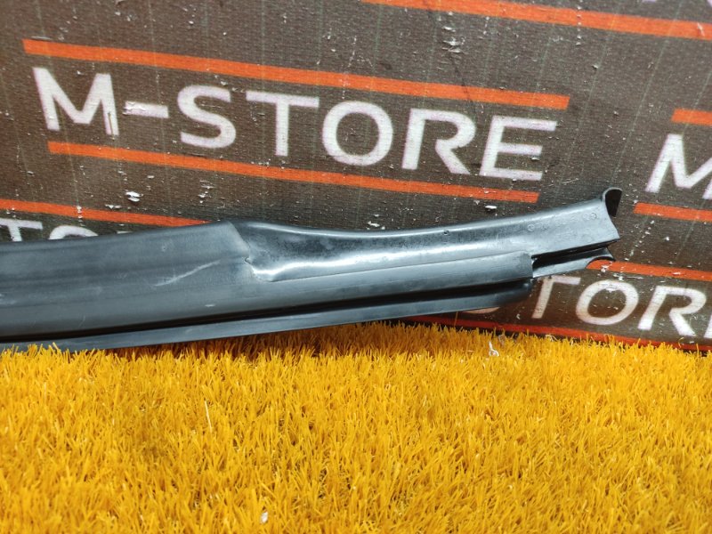 Уплотнитель капота, 340 рублей, Красноярск