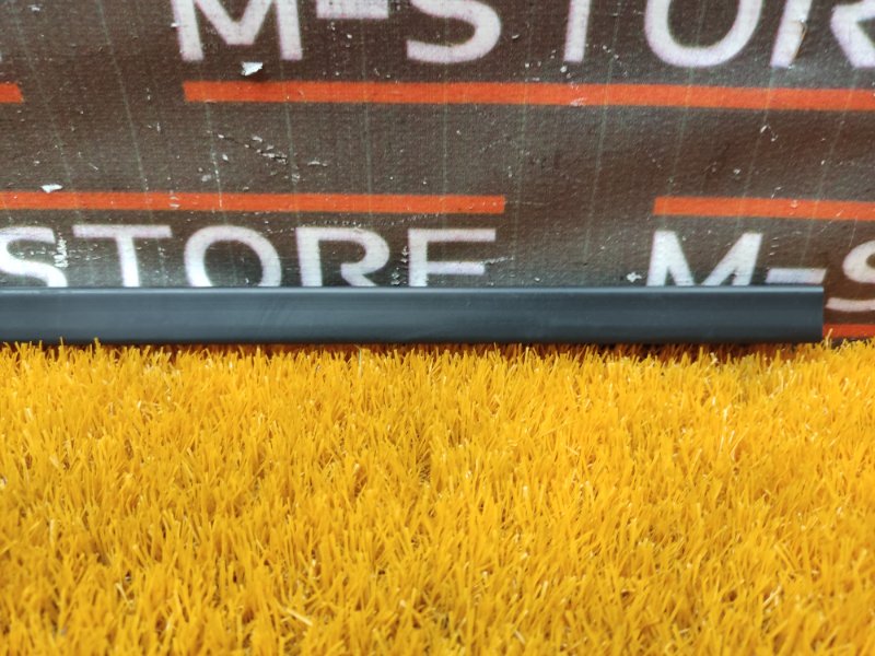 Уплотнитель капота, 630 рублей, Красноярск