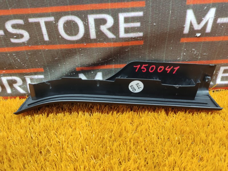 Накладка на порог салона, 350 рублей, Красноярск