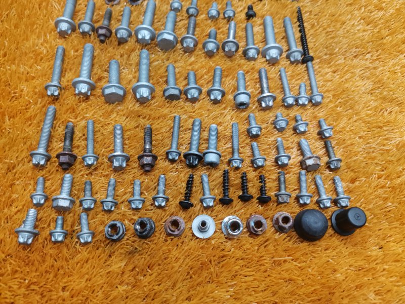 Болты и гайки ДВС, 750 рублей, Красноярск