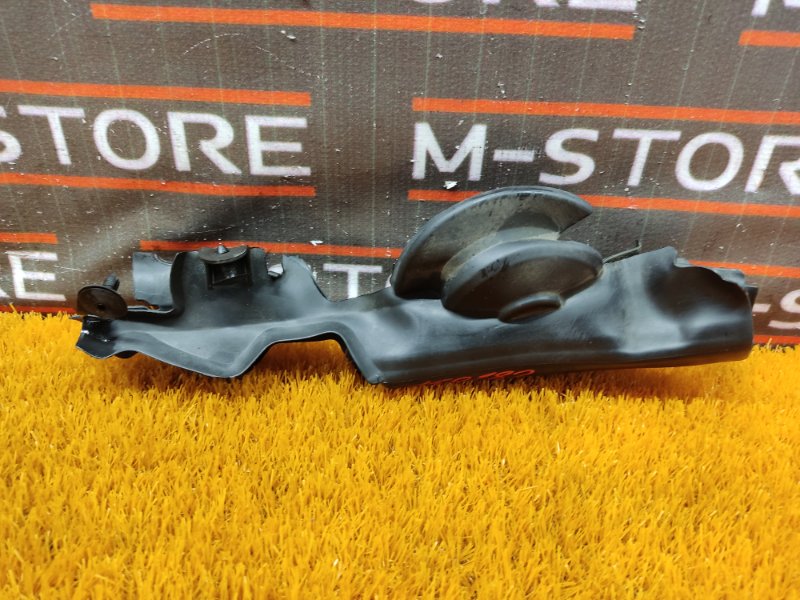 Уплотнитель капота, 440 рублей, Красноярск