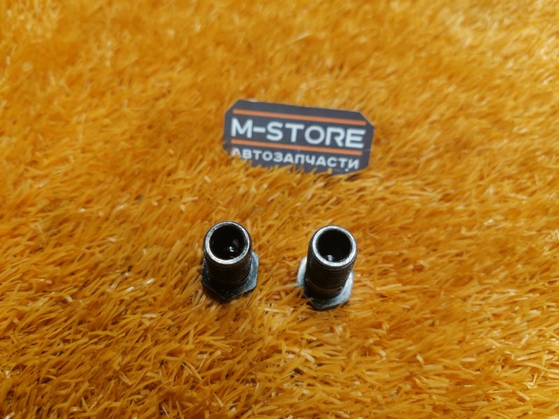 болт, 280 рублей, Красноярск