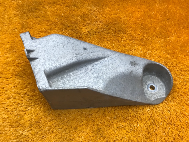 Кронштейн подушки двигателя, 510 рублей, Красноярск