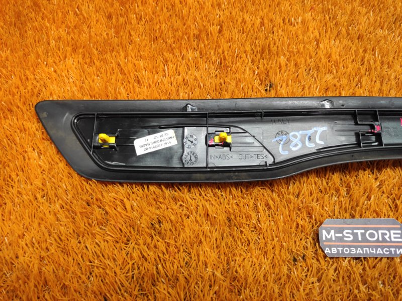 Накладка на порог салона, 350 рублей, Красноярск