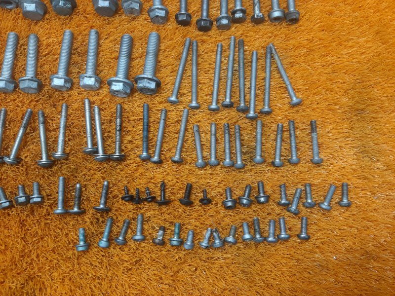 Болты и гайки ДВС, 750 рублей, Красноярск