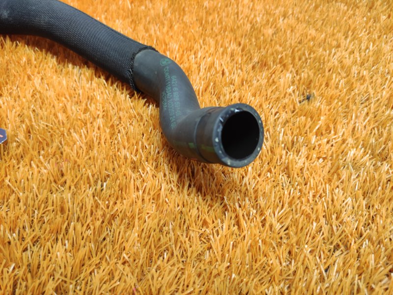 Патрубок системы охлаждения, 200 рублей, Красноярск