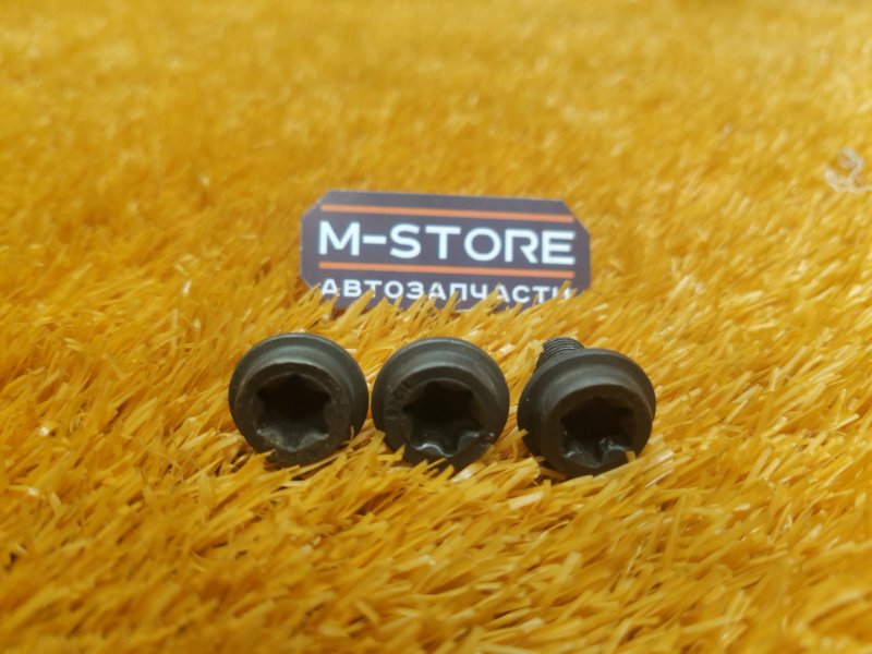 болт гидротрансформатора, 300 рублей, Красноярск