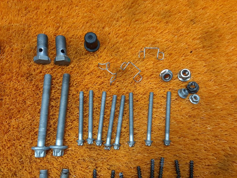 Болты и гайки ДВС, 750 рублей, Красноярск