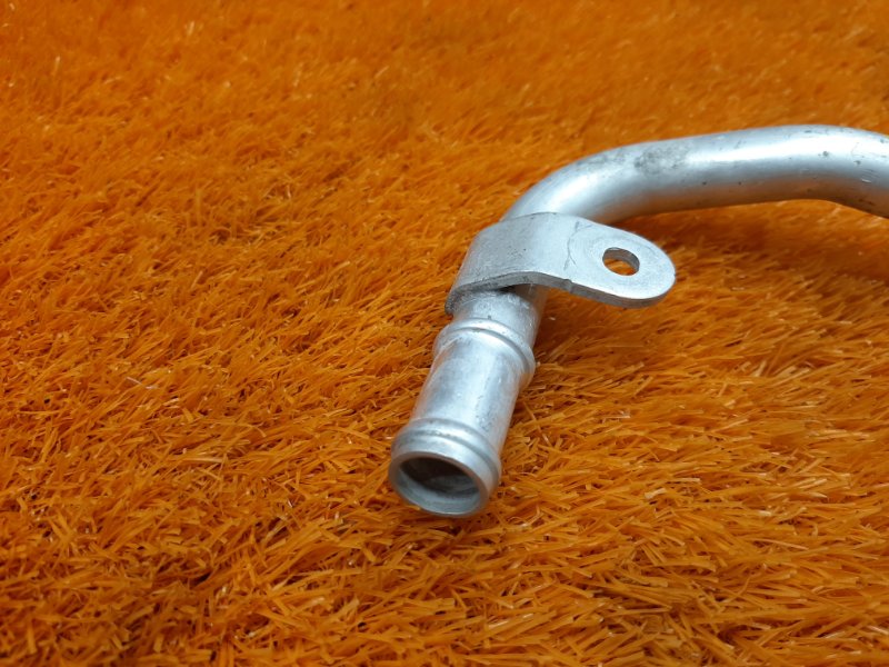 Патрубок системы охлаждения, 1000 рублей, Красноярск